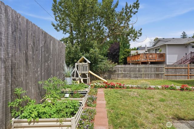 3604 W Rose St, Vancouver, WA 98660
