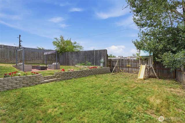 3604 W Rose St, Vancouver, WA 98660