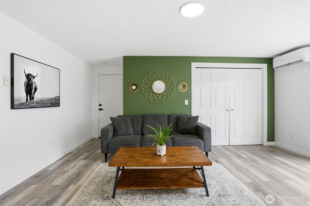 3604 W Rose St, Vancouver, WA 98660