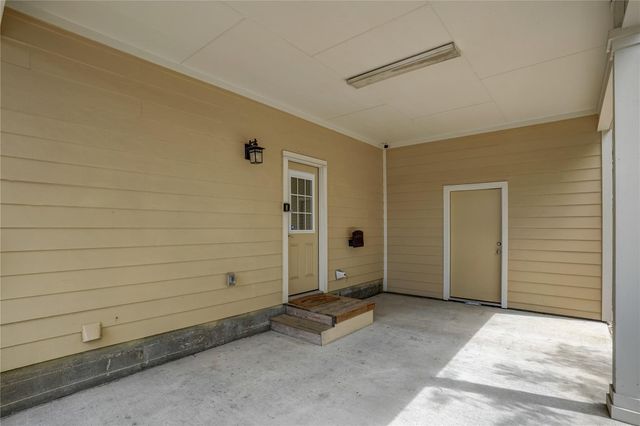 1103 Farm ST, Bastrop, TX 78602