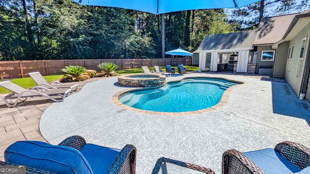 155 Camp Drive, Carrollton, GA 30117
