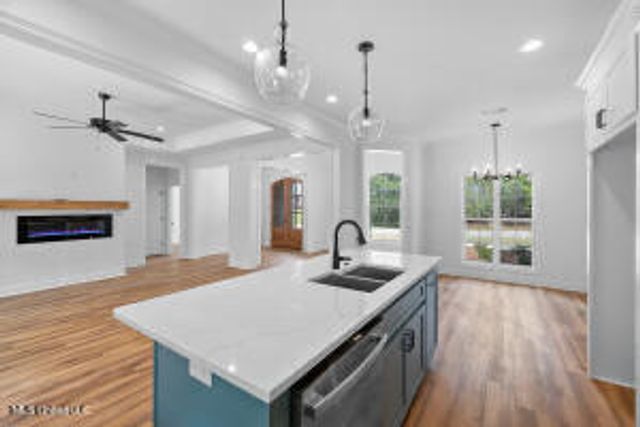 39 Everglades, Hattiesburg, MS 39402