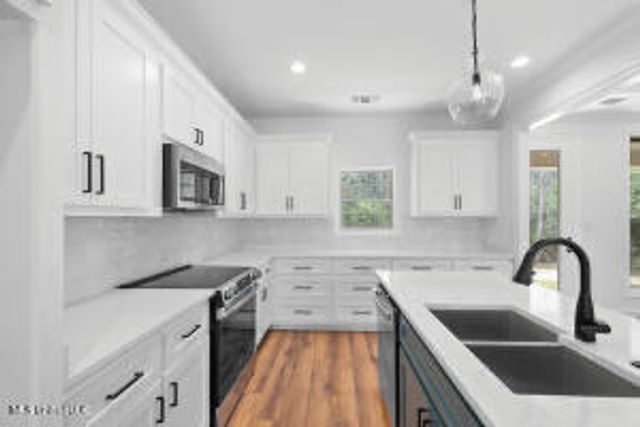 39 Everglades, Hattiesburg, MS 39402