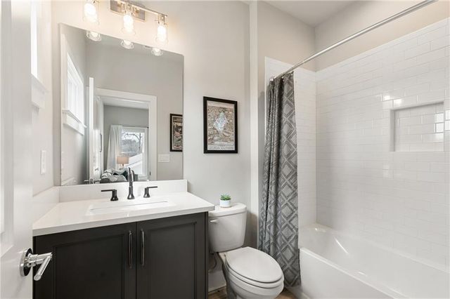 4006 Hazel Nut Lane, Atlanta, GA 30342