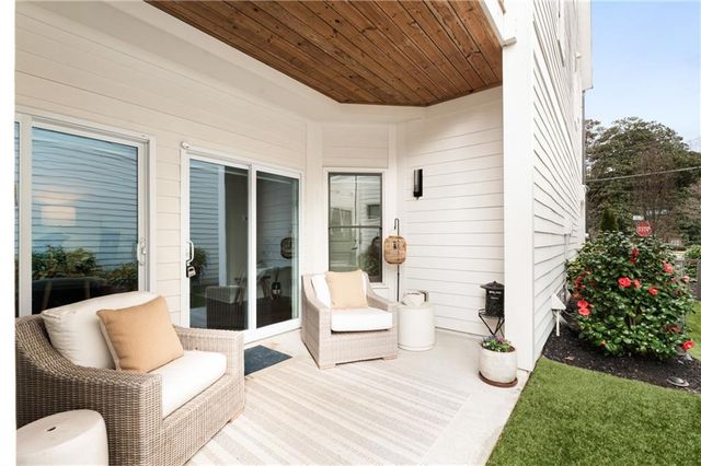 4006 Hazel Nut Lane, Atlanta, GA 30342