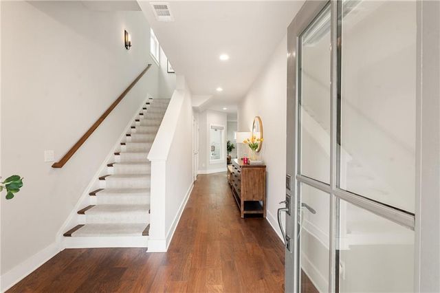 4006 Hazel Nut Lane, Atlanta, GA 30342