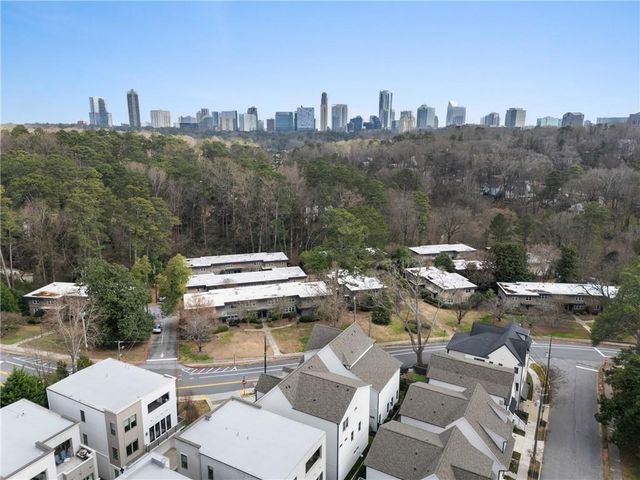 4006 Hazel Nut Lane, Atlanta, GA 30342