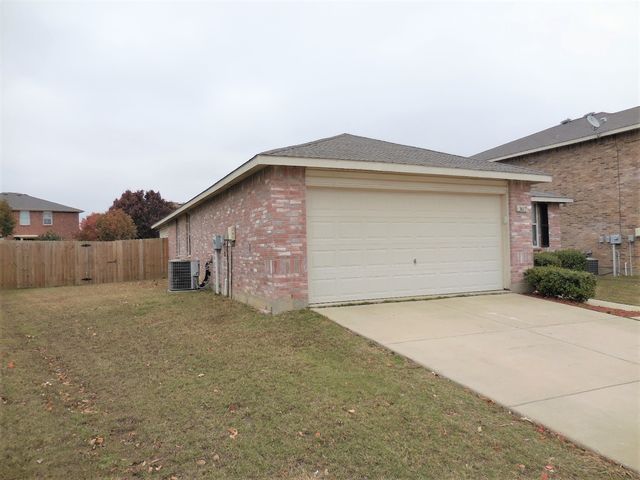 3617 Andalusian Drive, Denton, TX 76210