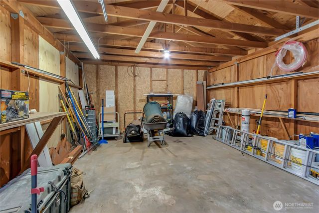 21215 Orting Kapowsin Hwy E, Graham, WA 98338