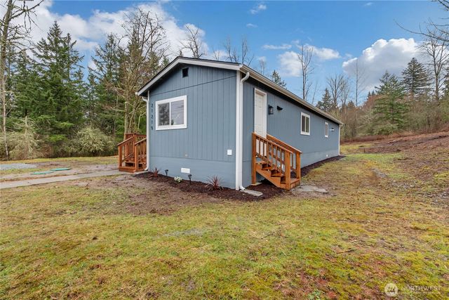 21215 Orting Kapowsin Hwy E, Graham, WA 98338