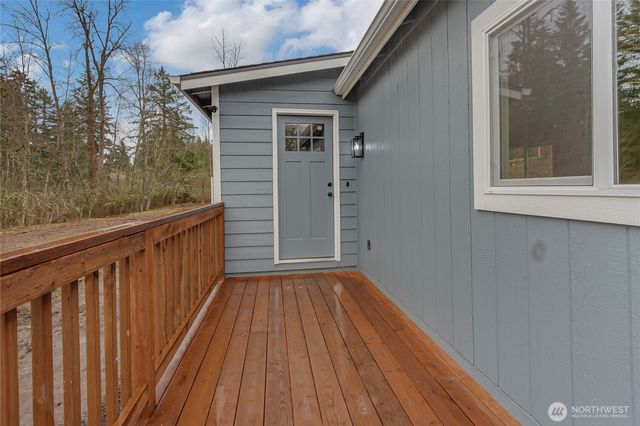 21215 Orting Kapowsin Hwy E, Graham, WA 98338