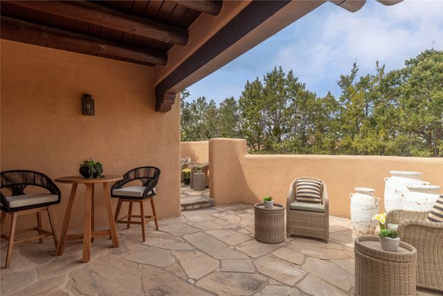 1388 Camino Corto, Santa Fe, NM 87501