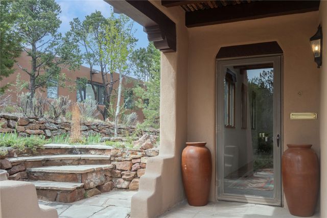 1388 Camino Corto, Santa Fe, NM 87501