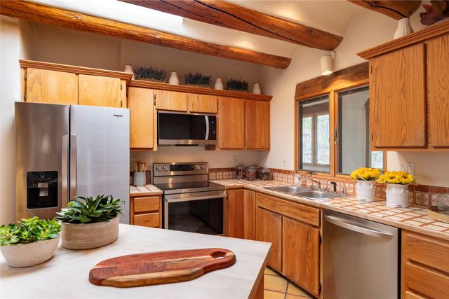 1388 Camino Corto, Santa Fe, NM 87501
