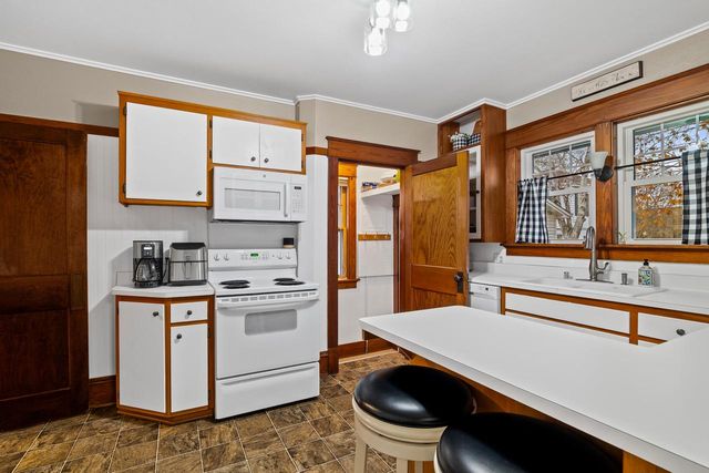 112 South ROAD, Kohler, WI 53044