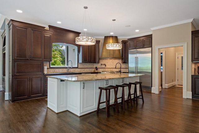 6092 Carlisle Lane, Alpharetta, GA 30022