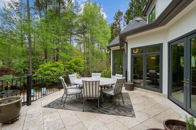 6092 Carlisle Lane, Alpharetta, GA 30022