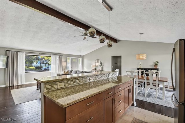 16486 S Red Rock Drive, Strongsville, OH 44136