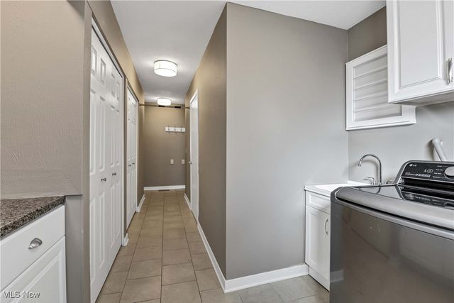 16486 S Red Rock Drive, Strongsville, OH 44136