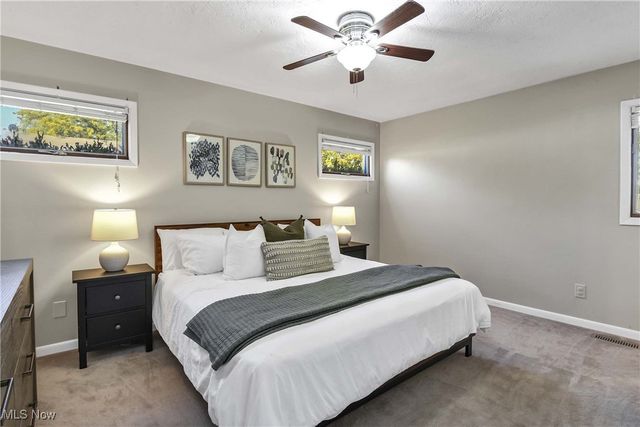 16486 S Red Rock Drive, Strongsville, OH 44136