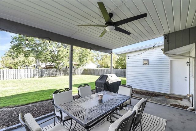 16486 S Red Rock Drive, Strongsville, OH 44136