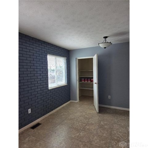 5660 Coach Drive C, Dayton, OH 45440