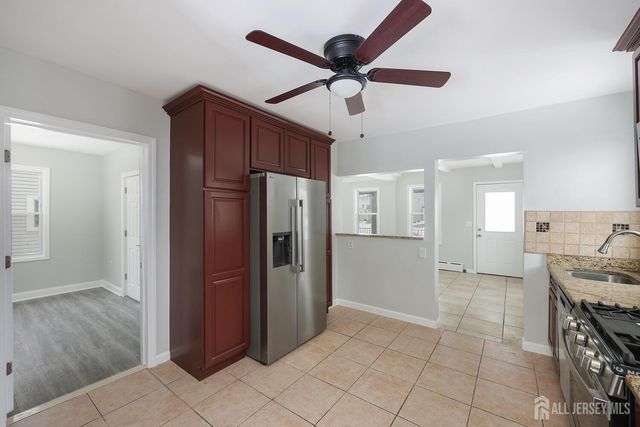 216 Chestnut Street, Middlesex, NJ 08846