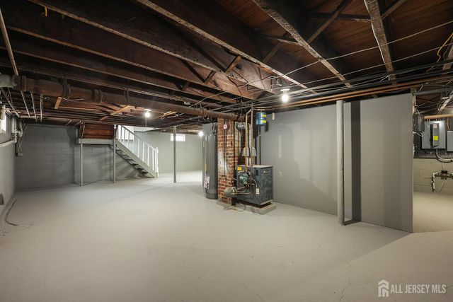 216 Chestnut Street, Middlesex, NJ 08846