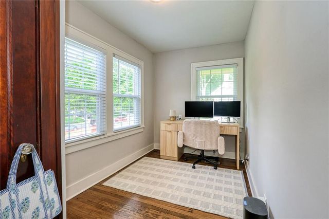4937 Westwood Road, Kansas City, MO 64112