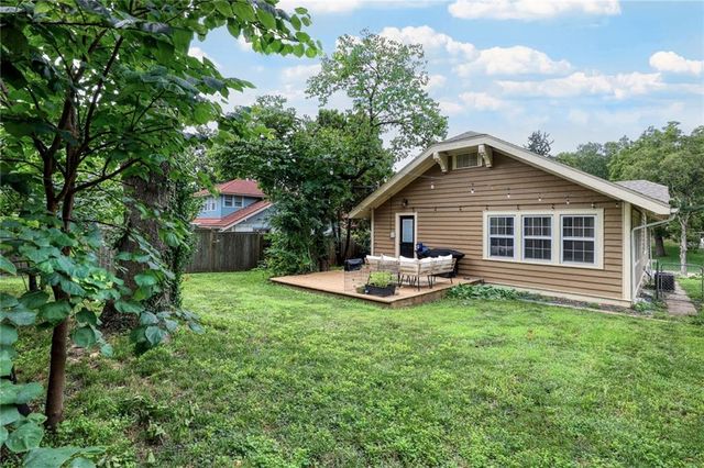 4937 Westwood Road, Kansas City, MO 64112