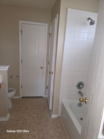 8422 Trumpet, Converse, TX 78109