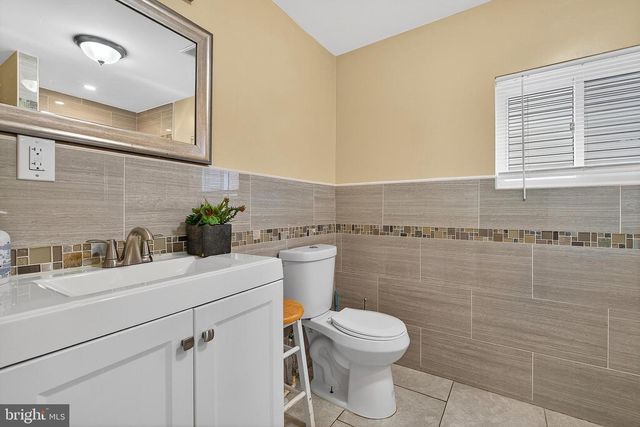 4020 BOARMAN AVE, Baltimore, MD 21215