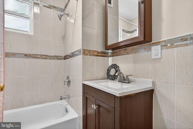 4020 BOARMAN AVE, Baltimore, MD 21215