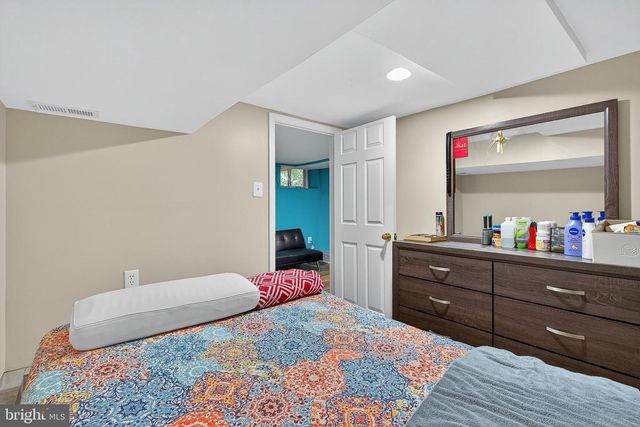 4020 BOARMAN AVE, Baltimore, MD 21215