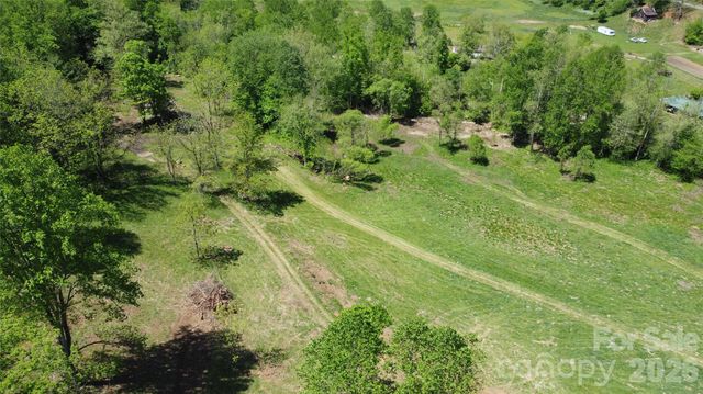 8200 Caney Fork Road, Cullowhee, NC 28723