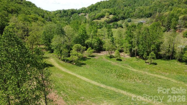 8200 Caney Fork Road, Cullowhee, NC 28723