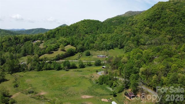 8200 Caney Fork Road, Cullowhee, NC 28723