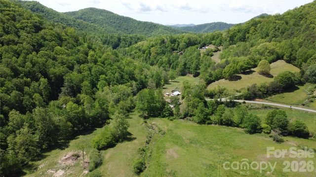 8200 Caney Fork Road, Cullowhee, NC 28723