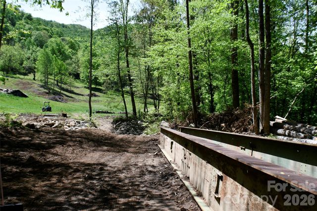8200 Caney Fork Road, Cullowhee, NC 28723