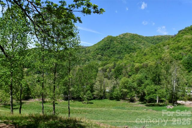8200 Caney Fork Road, Cullowhee, NC 28723