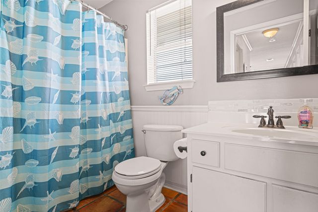 7472 Sunset Harbor Drive, 333, Navarre, FL 32566