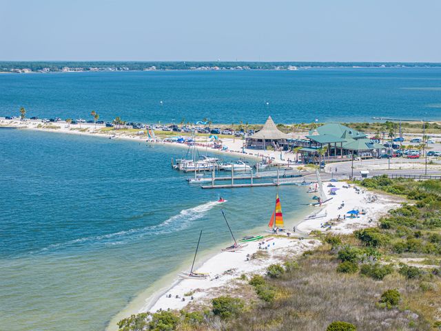 7472 Sunset Harbor Drive, 333, Navarre, FL 32566