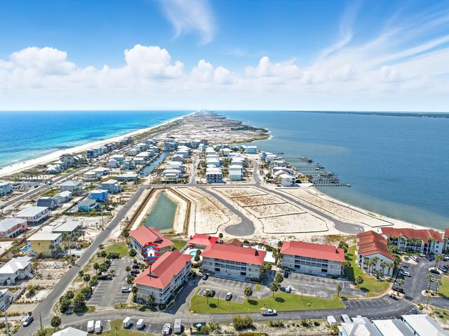 7472 Sunset Harbor Drive, 333, Navarre, FL 32566