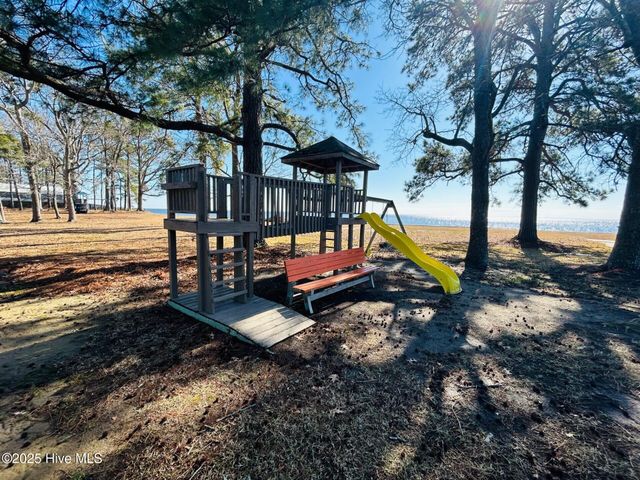 89 Sunset Circle, Hertford, NC 27944