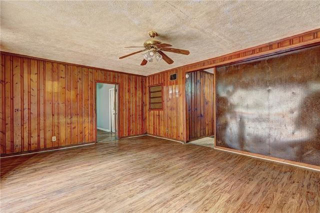 2200 Beecher SW Circle, Atlanta, GA 30311