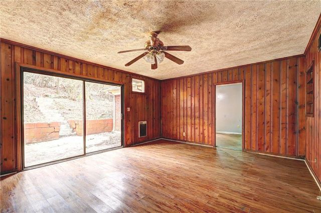 2200 Beecher SW Circle, Atlanta, GA 30311