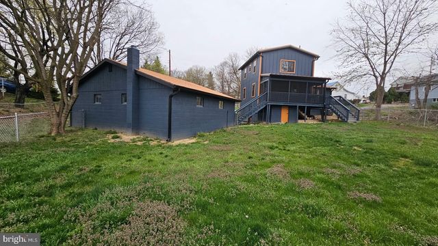 823 E FIRST STREET, Cumberland, MD 21502