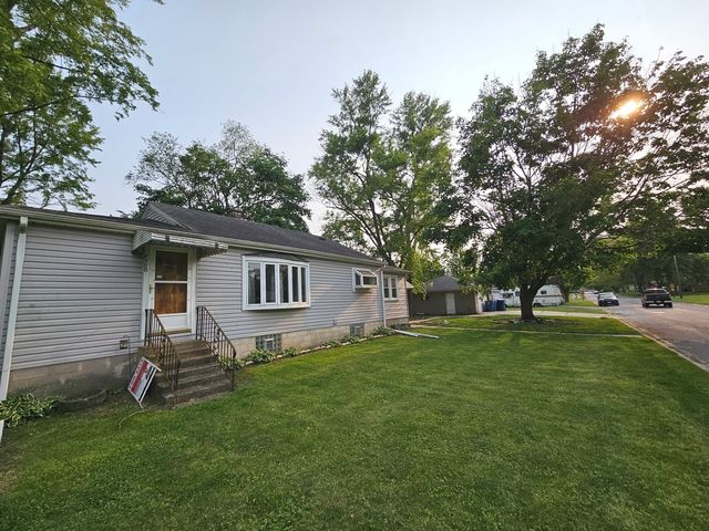 3500 Butler Avenue, Steger, IL 60475