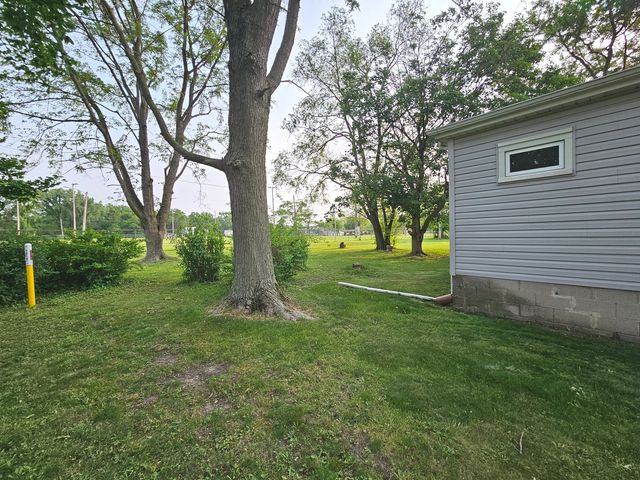 3500 Butler Avenue, Steger, IL 60475