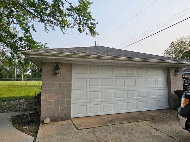 3500 Butler Avenue, Steger, IL 60475
